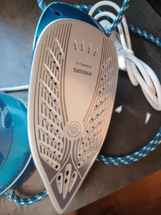 Plancha Philips PerfectCare Compact