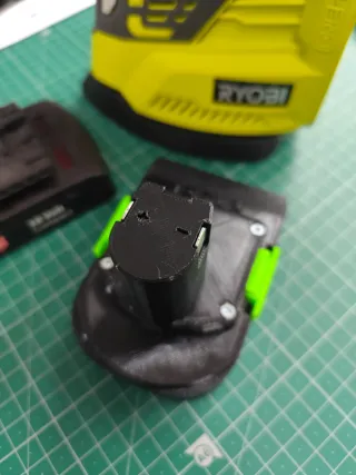 Adaptador Ryobi ONE+ para Batería Bosch