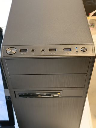 Ordenador Completo i5 SSD WiFi 1080p Sobremesa