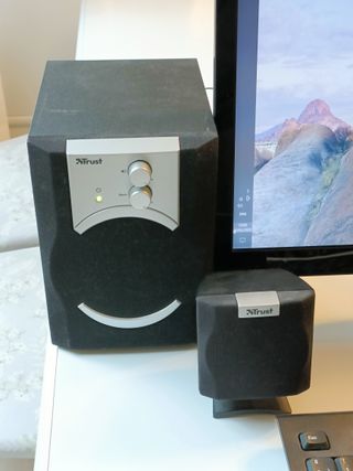 Ordenador Completo i5 SSD WiFi 1080p Sobremesa