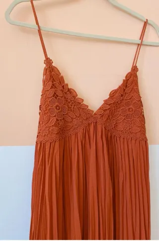Vestido Zara Midi Encaje Talla M