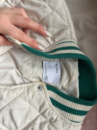 Chaqueta Bomber Bershka Talla XS