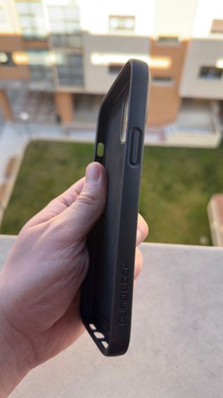 Custodia Quad Lock per iPhone 12 Pro Max