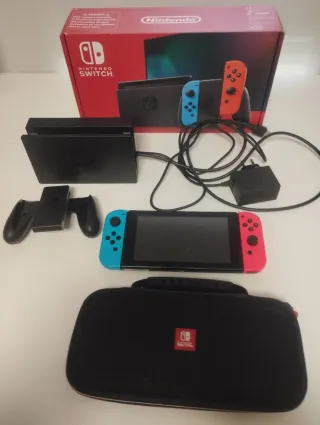 Nintendo Switch Completa + Accesorios