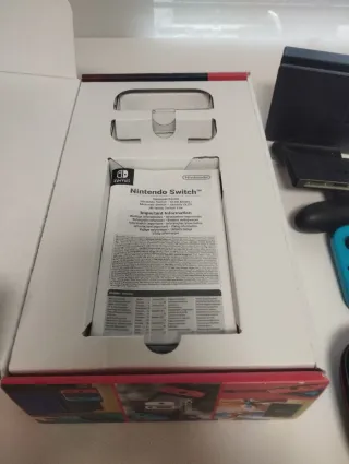 Nintendo Switch Completa + Accesorios