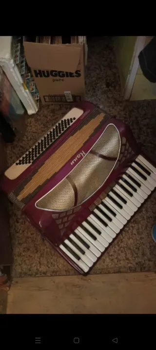 Acordeón Hohner Rojo