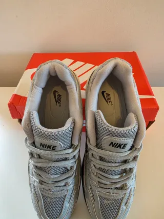 Nike P-6000 Prata e Preto