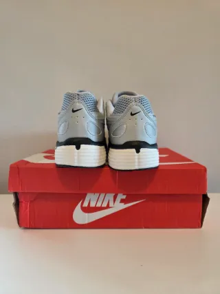 Nike P-6000 Prata e Preto