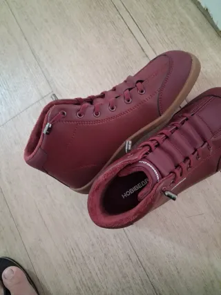 Zapatos TOBI BEAR rojos