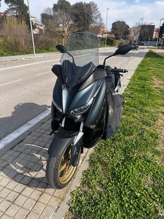 Yamaha XMAX 300 X-Tech Dark Petrol