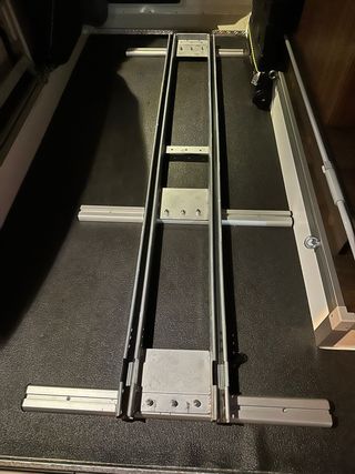 Porta motos para garaje de autocaravana