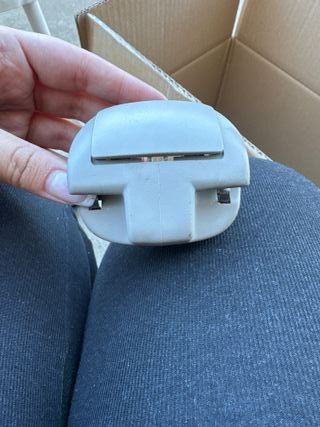 Gancho Visera Parasol Renault