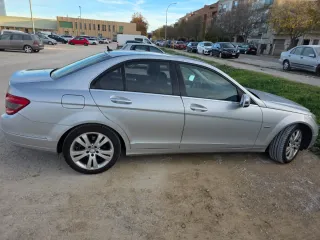 Mercedes-Benz Clase C 2010