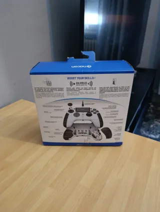 Nacon Revolution 5 Pro