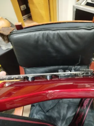 Guitarra Eléctrica Kramer 620