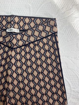 Pantalón Zara Knit jacquard geométrico...