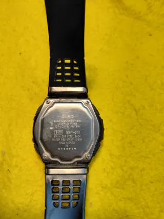 Reloj Casio WR100M