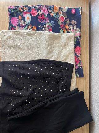 Faldas Bershka y Stradivarius Talla M