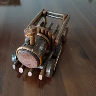 Trenino in legno artigianale