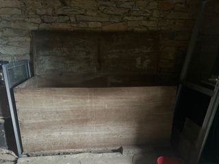 Arca/hucha de madera y metal para restaurar