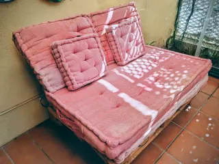 Sofá de Palets con Cojines y puff