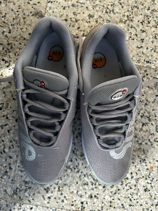 Nike Air DN x Supreme Gris/Blanco