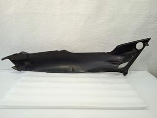 Tapa Lateral Trasera Izquierda Honda Cbr F 600 199