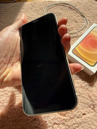 iPhone 12 Bianco - 64GB