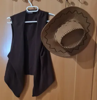 Disfraz Cowboy Chaleco y Sombrero