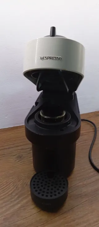 Cafetera Nespresso Vertuo Pop