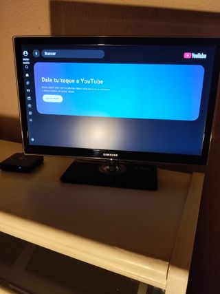 Samsung TV Full HD 22 pulgadas con Smart TV.