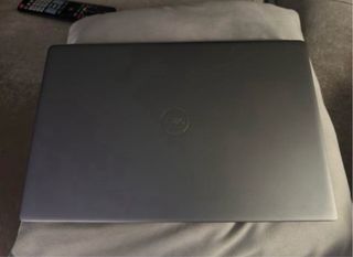 Portátil Dell 3301 Plateado