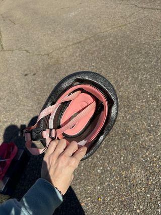 Casco de bici rosa para niña