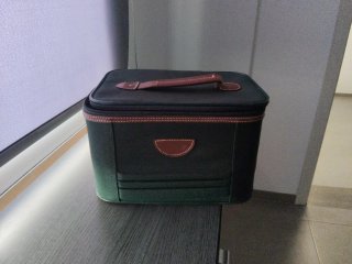 Neceser más bolsa de viaje verde