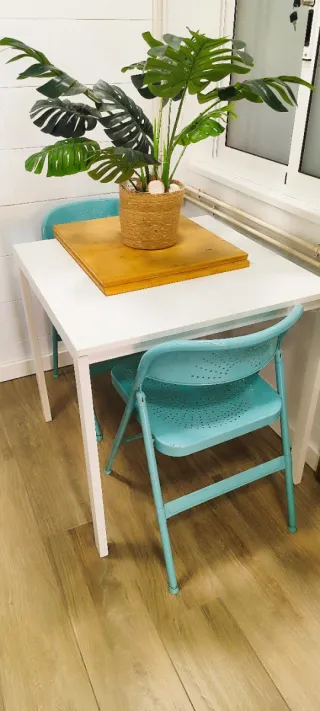 2 Sillas plegables azul de metal