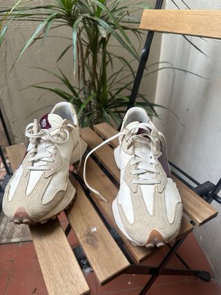 Zapatillas New Balance 327 Beige/Rojo Mujer