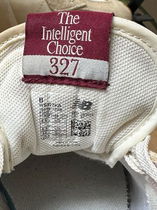 Zapatillas New Balance 327 Beige/Rojo Mujer