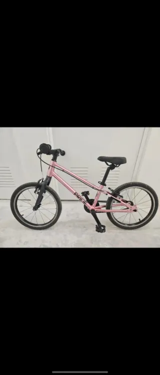 Bicicleta infantil rosa (4-7 años)