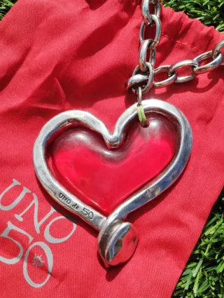 Collar Corazón Rojo y Plata Uno de 50