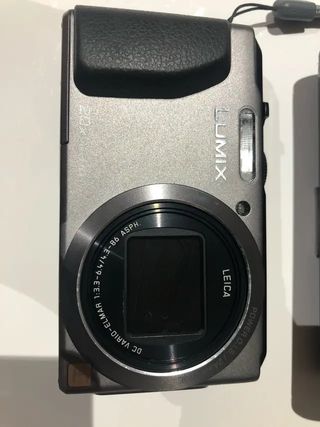 Cámara Panasonic Lumix DMC-TZ40 Leica