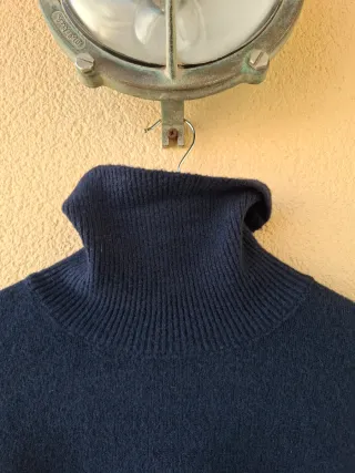 Jersey cuello alto marino