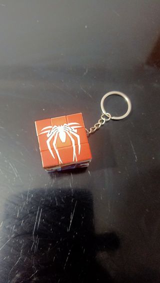 Mini Cubo Rubik Llavero Spiderman