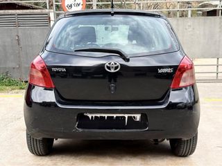 Toyota Yaris 2006
