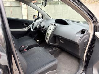 Toyota Yaris 2006