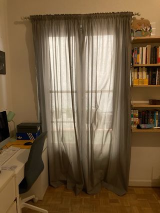 Cortinas grises dobles con barra Ikea (2 unidades)