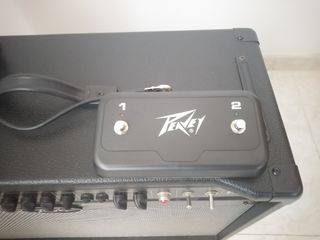 Amplificatore Peavey ValveKing VK 212