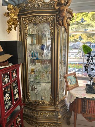 Vitrina Barroca Dorada Cristal