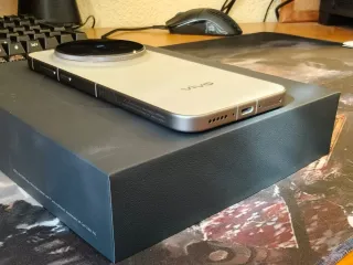 Vivo X300 Pro 15/512GB Beige Global impoluto