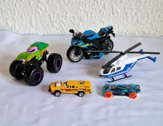 Lote 5 coches de juguete