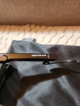 Gafas de sol deportivas negras y verdes